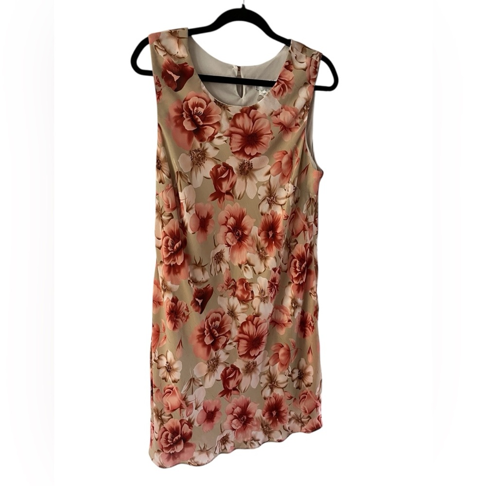 Sleek & Stylish Floral Dress